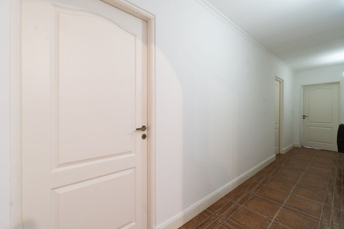 Venta De Casa 6 Ambientes En V. Tesei Apto Credito