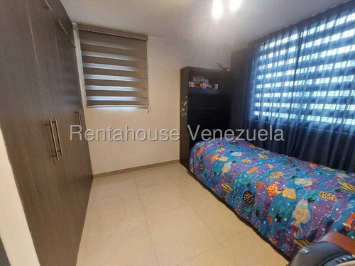 Apartamento Remodelado En Los Naranjos Humboldt Db