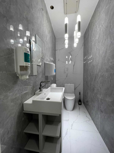Imagen 4 de 5 de Alquilo Local Ensanche Julieta 90mts Us$1600