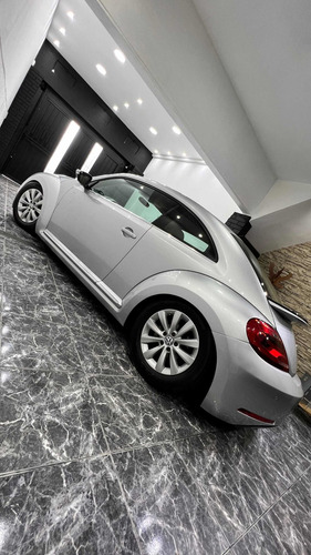 Imagen 2 de 25 de Volkswagen The Beetle 2015 1.4 Tsi Design