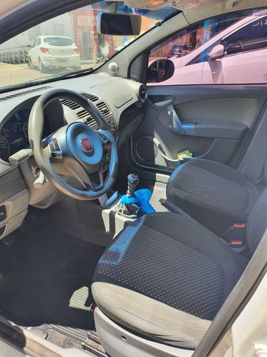 Fiat Grand Siena Essence 1.6 2015