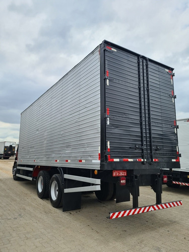 Imagem 3 de 11 de Vw 16220 6x2 Ano 1997 Bau 8,50mts Porta Lateral Truck