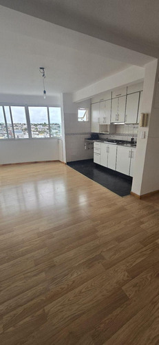 Departamento En Dos Dormitorios En Venta - Bº Gúemes