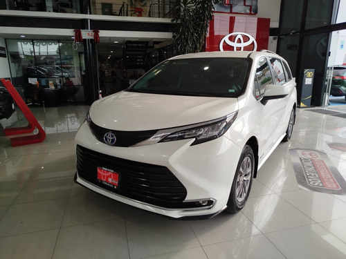 Toyota Sienna 2021