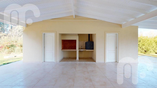 Imagen 6 de 17 de Venta Casa - Campos De Roca