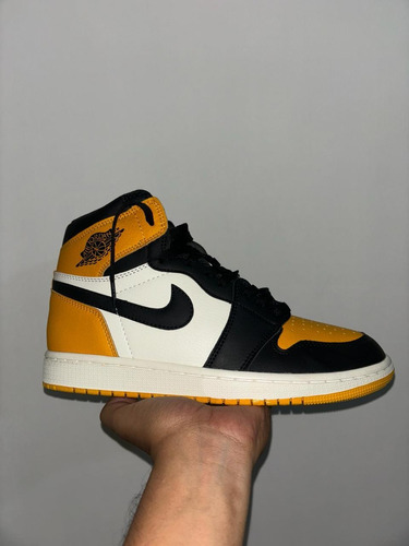 Tenis Jordan Retro 1 Taxi