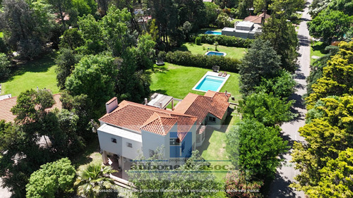 C.c. Los Cardales 4 Dorm. Muy Cómoda, Reciclada Excelente Calidad Constructiva.