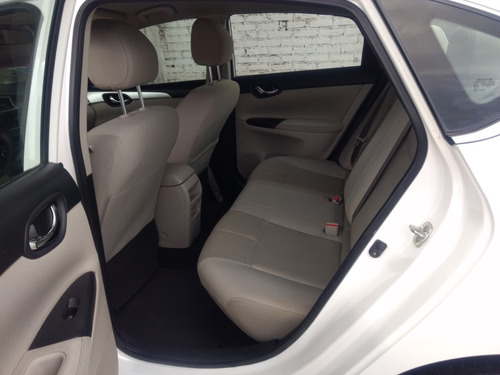 Imagen 7 de 11 de Nissan Sentra 2018 1.8 Sense Mt