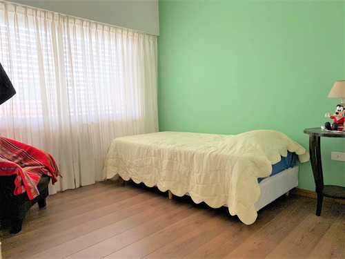 Imagen 10 de 14 de Casa De 4 Ambientes Con Piscina // Catriel 1373