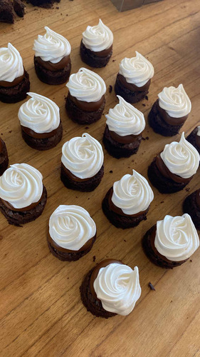 Cátering Salado Y Dulce Para 120 Invitados