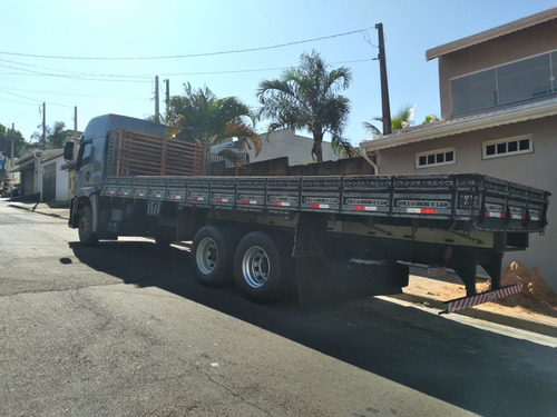 Imagem 6 de 8 de Vw Truck 19:320