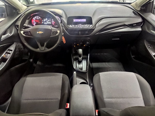 Imagem 4 de 8 de Chevrolet Onix Hatch 1.0 4p Flex Turbo