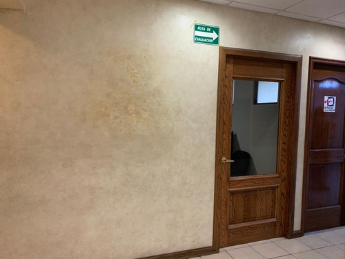Oficina En Venta En Edificio Torre Elite