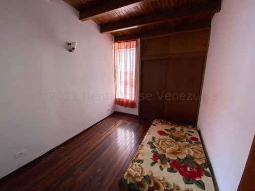 Imagen 22 de 30 de En Venta Bella Casa De Oportunidad En Santa Sofia, Caracas. Mejor Precio De La Zona. Código: Mm1 21-17668
