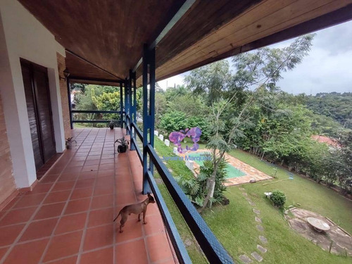 Chácara Com 5 Dormitórios E Area De 3000 M² À Venda - Chácara Dora - Araçariguama/são Paulo - Ch0124