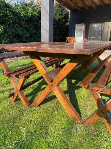 Imagen 2 de 3 de Mesa Y Bancos De Jardin