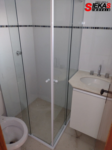 Imagem 6 de 7 de Excelente Apartamento Com 01 Dormitório- S/ Vaga De Garagem