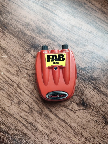 Pedal Danelectro Fab Echo