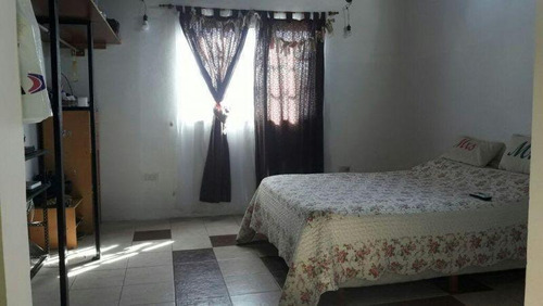 Imagen 10 de 16 de Se Vende Casa De 2 Plantas En Bella Vista