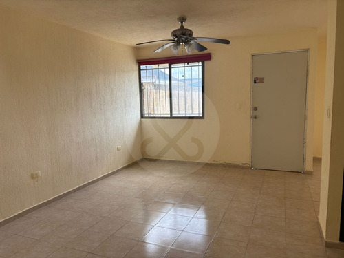 Casa En Venta En Fraccionamiento Los Héroes