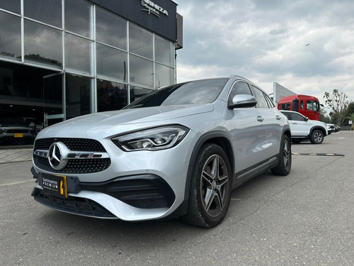 Mercedes-Benz Clase GLA 1.3t Amg Line