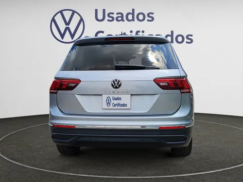 Volkswagen Tiguan 5p Comfortline L4/1.4/T Aut