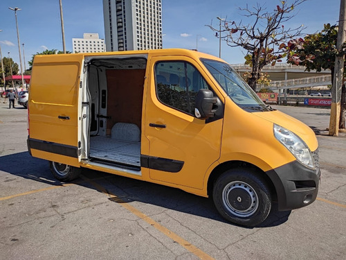 Imagem 2 de 12 de Renault Master Furgao