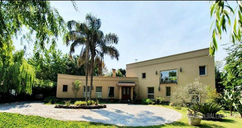 Casa En Venta En Pilar Village
