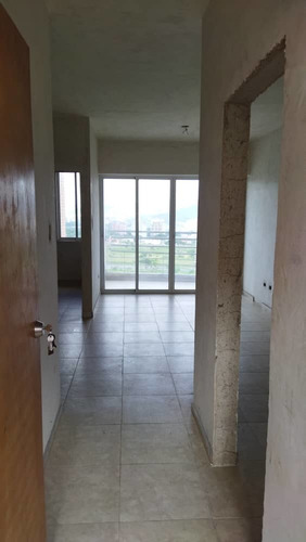 Imagen 4 de 14 de Apartamento En Venta En Mañongo