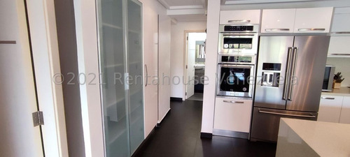 Imagen 11 de 16 de Ofc Venta De Espectacular Apartamento En Lomas Del Sol / 22-4536