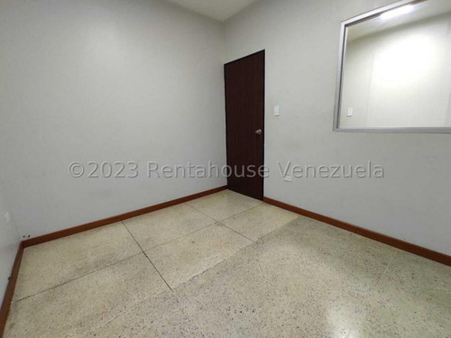 Imagen 9 de 30 de Oficina En En Venta En El Centro De Barquisimeto, Lara _ Monica Carrasquel 0424/556.57.59#