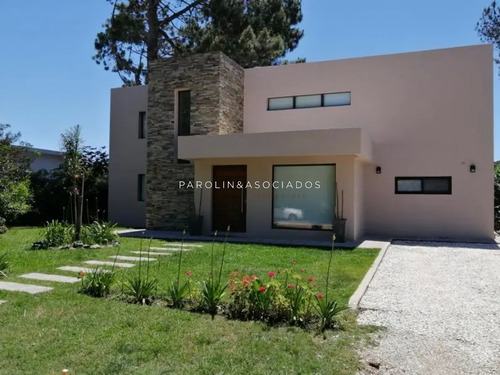 Hermosa Casa Moderna En Barrio Privado La Residence