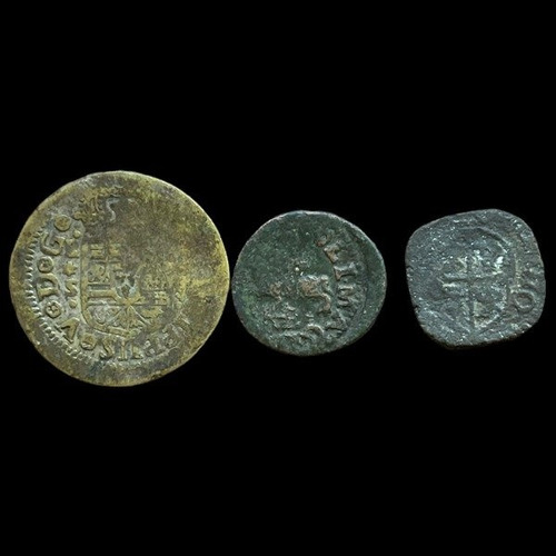Lote De 3 Monedas Del Año 1500 Al 1750 Sin Clasificar