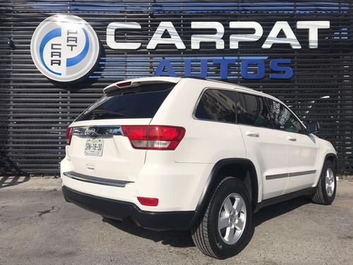 Imagen 5 de 11 de Jeep Grand Cherokee 2011 3.6 V6 Laredo Lujo 4x2 At
