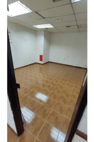 Imagen 6 de 8 de Local En Venta Los Cortijos Century 21 Plaza Francia 04125033903 Ml