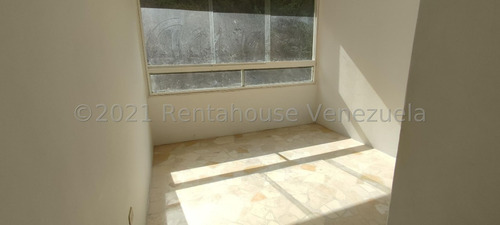 Imagen 8 de 9 de Hermoso Apartamento Ubicado En Zona Tranquila Y Segura Mls #22-8038