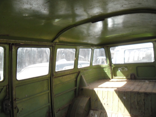 Vw Kombi Corujinha P/ Restaurar Estrutura Boa Sem Motor