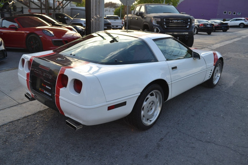 Imagen 4 de 8 de Chevrolet Corvette Stingray 1991