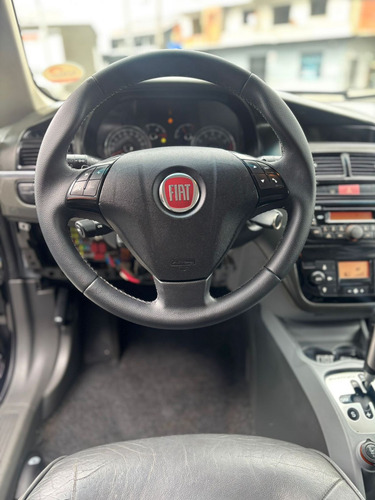 Fiat Linea ABSOLUTE 1.9/1.8 Flex Dualogic 4p