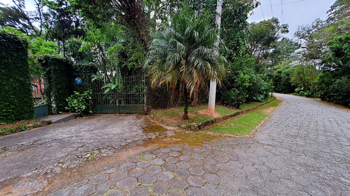 Casa Sobrado Com Jardim Grande E Garagem Com Edícula (valor Negociável), Na Serra Da Cantareira