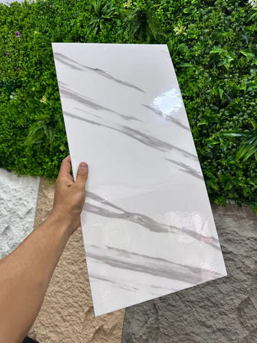 Placa Autoadhesiva Pack X 25 Modelo Mármol Blanco 4.5 Mt2