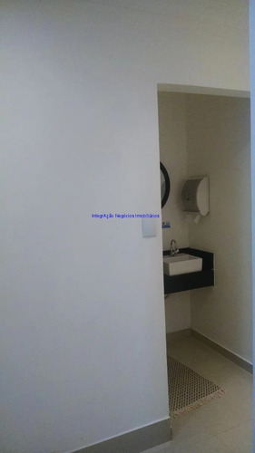 Imagem 4 de 10 de Conjunto Comercial 116m², 02 Banheiros. Condomínio Com Recepção E Segurança 24hrs. Excelente Localização Á 2 Minutos Andando Para A Estação - 22022102 - 70620930