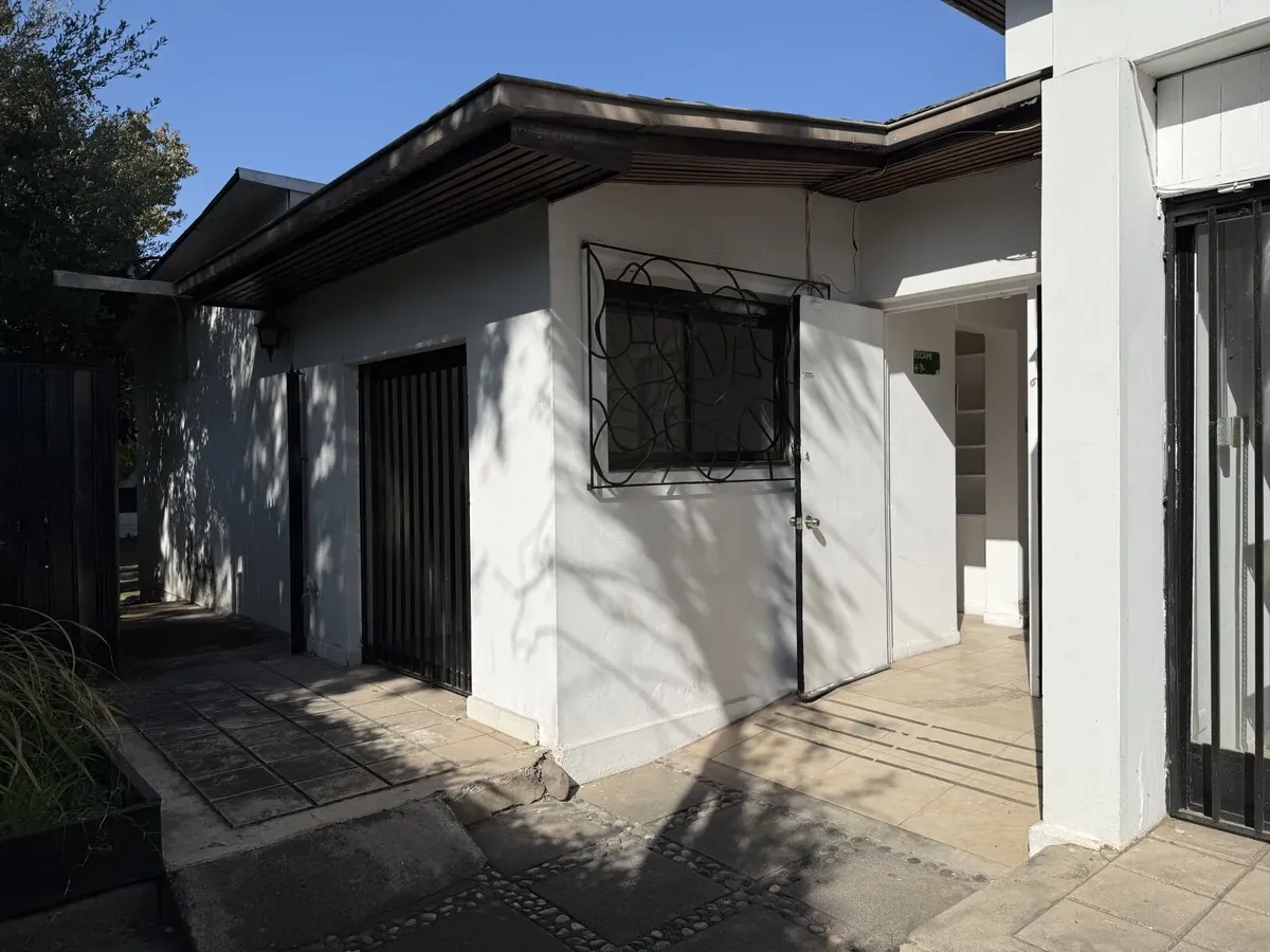 Imagen 1 de 30 de Casa Para Jardín Infantil | Vaticano, Las Condes