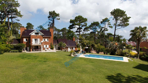 Mansion En La Mansa