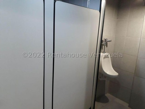 Imagen 3 de 12 de Local En Venta Mls #22-23599 - Laura Colarusso