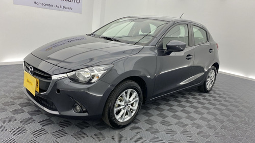Imagen 3 de 25 de Mazda 2 Touring Mt
