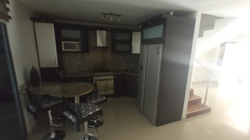 Imagen 4 de 24 de Marisol Castro Vende Townhouse De Dos Plantas En San Diego | Carabobo | Conjunto Residencial Villa Corina | Soth-009