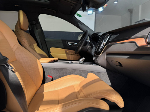 Volvo XC60 2.0 T8 RECHARGE ULTIMATE AWD GEARTRONIC