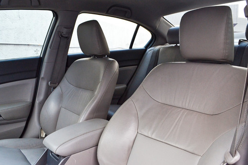 Imagem 11 de 15 de Civic Lxr 2.0 Flex Automático 2013/14 Com Central Multimídia