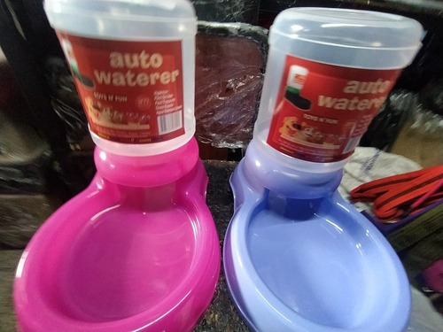 Dispensador De Agua Y Comida Individuales Para Mascota